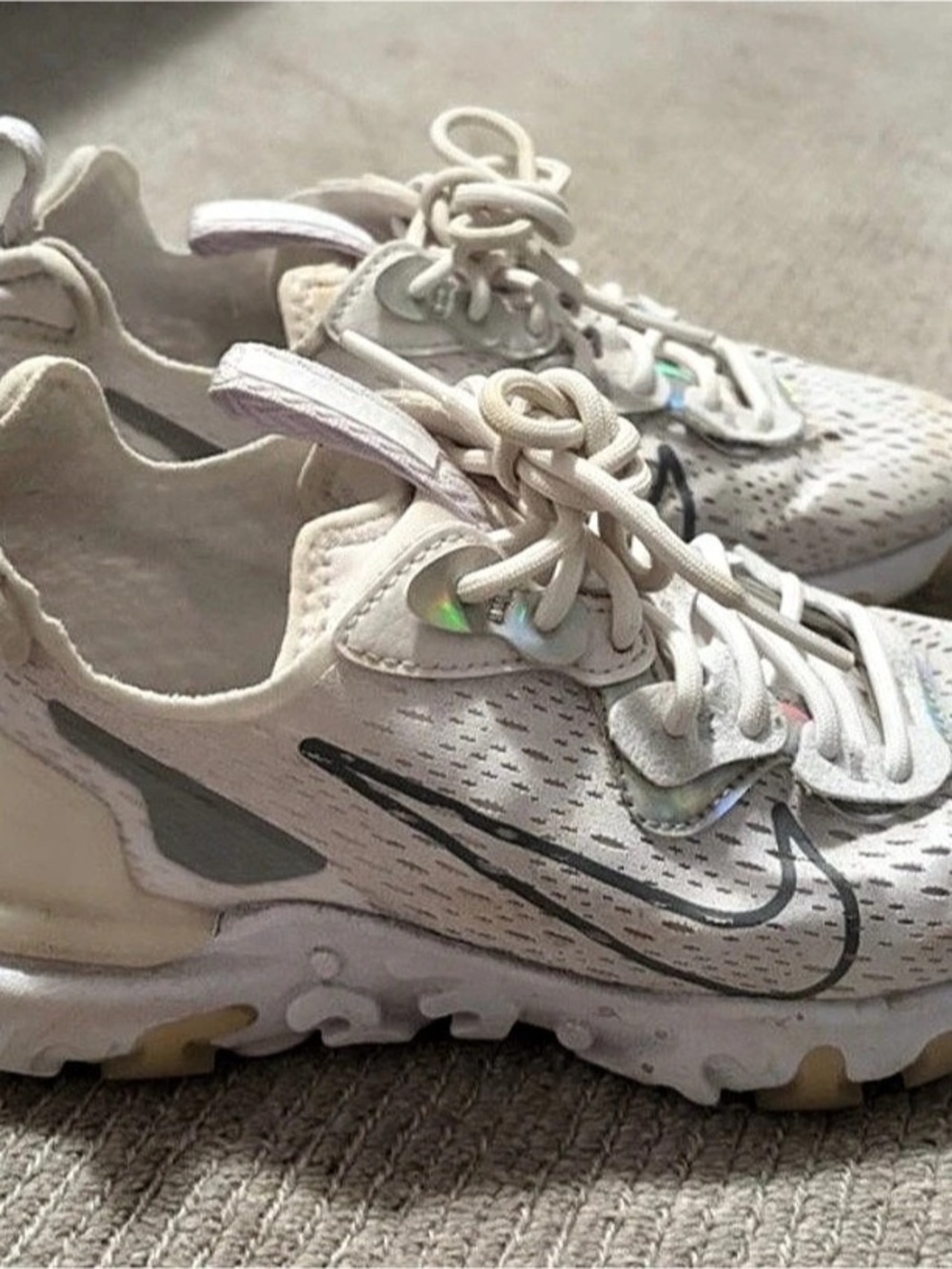 Nike Air Max 270 React Women's Sneakers White & Pink US 6